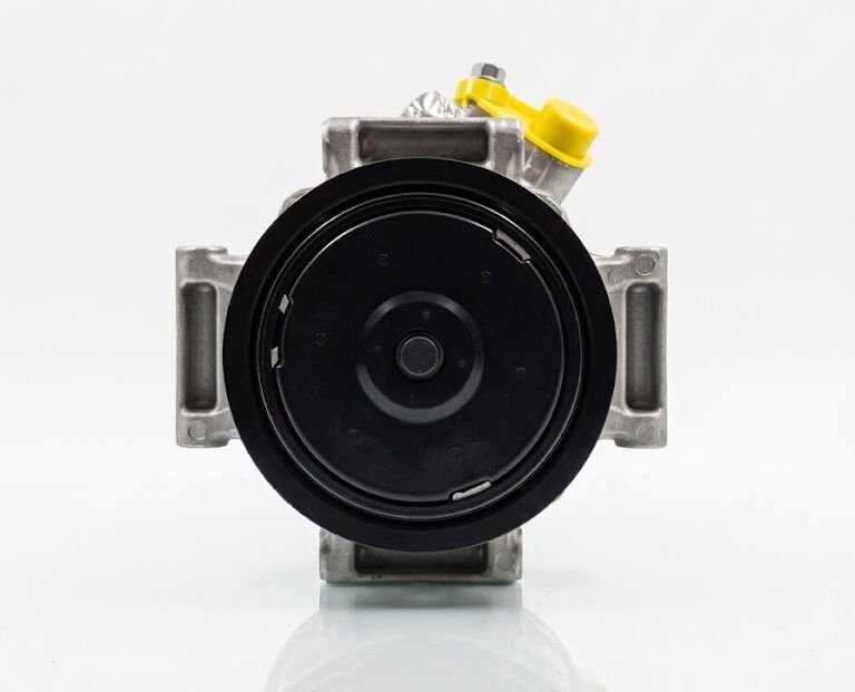 Audi A3 & Seat Leon & Skoda Octavia & Volkswagen Golf Klima Kompresörü | Denso DCP32045