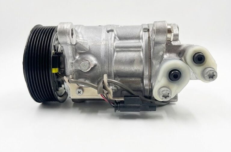 BMW 3 Serisi (320i) & 4 Serisi (420i) & X3 & X5 Klima Kompresörü | Denso 447140-7130