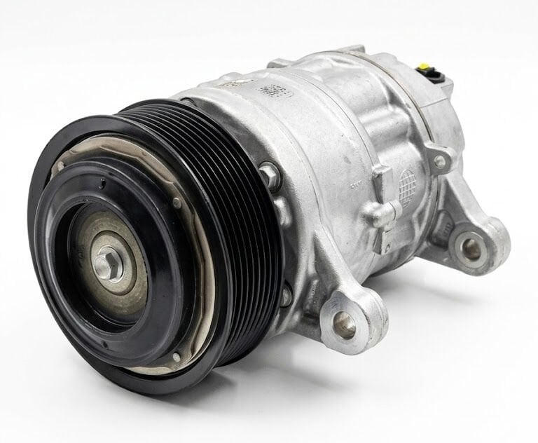 BMW 3 Serisi (320i) & 4 Serisi (420i) & X3 & X5 Klima Kompresörü | Denso 447140-7130