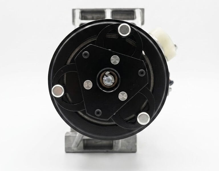 Dacia Duster & Sandero & Nissan Micra Klima Kompresörü | Kapo 926003541R