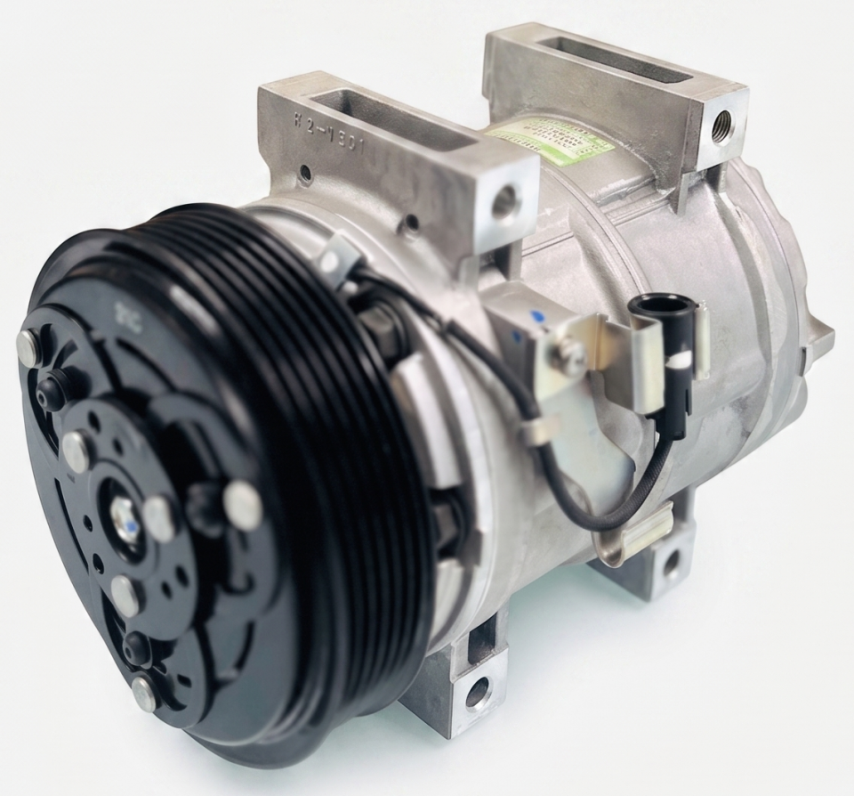 Volvo C70 & S40 & S70 & V40 & V70 Klima Kompresörü | Valeo 8601631