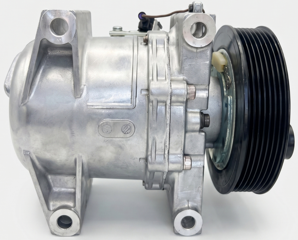 Nissan Navara Klima Kompresörü | Calsonic 92600EB400